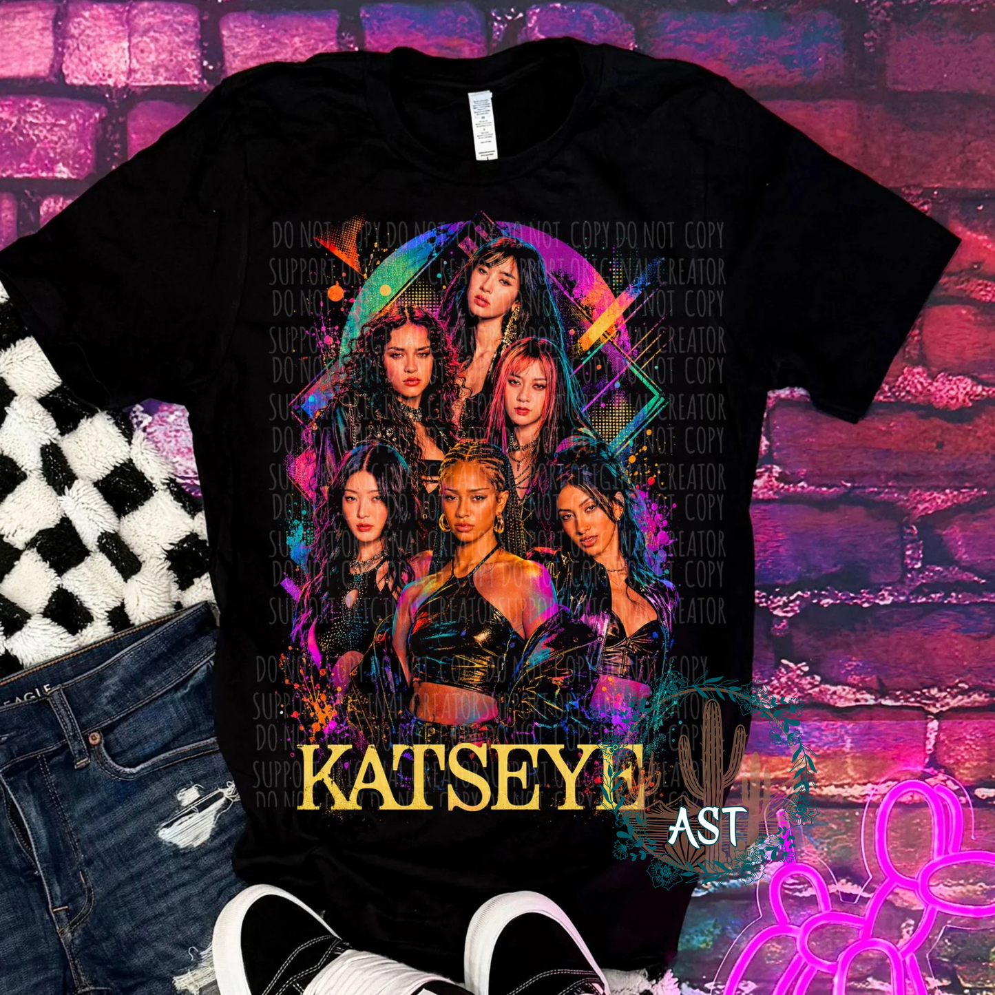 Catseye Tee